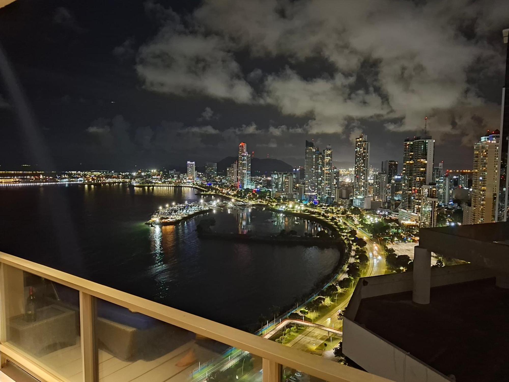 Yc 3602 L Apartamento 2Br En Av Balboa Ciudad de Panamá Exterior foto